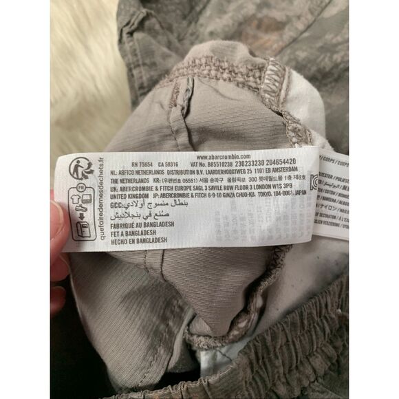 Abercrombie Kids Drawstring Camo Cargo Pants 13/14 Regular - Picture 4 of 6